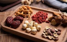 TOP热榜 / 独家策划 / 知识分